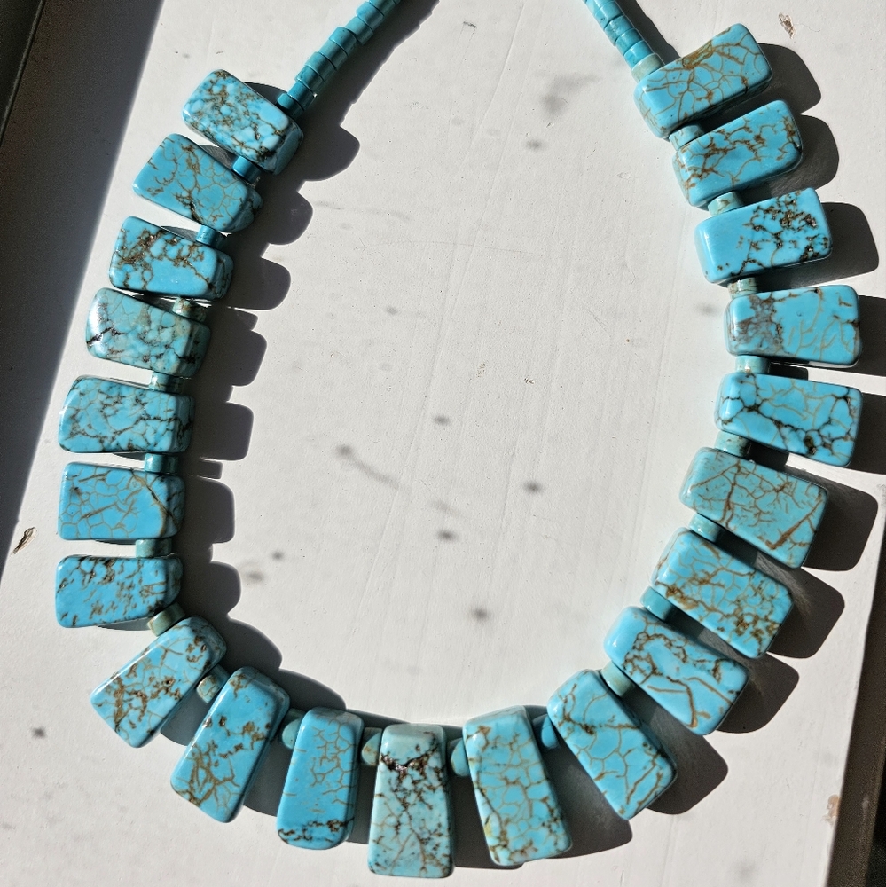 Vintage Native American Turquoise Beaded Necklace Choker